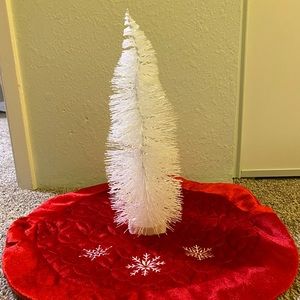 White Christmas tree 15”